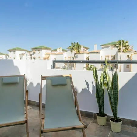 Апартаменты Pink Torreblanca